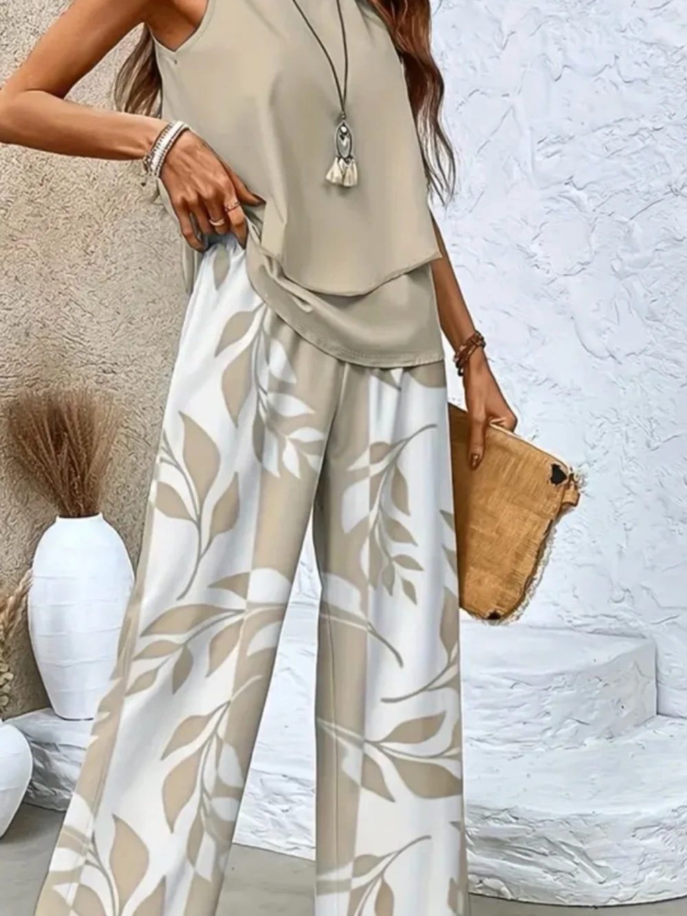 Women's Beige Leaf-Print Wide Leg Pants - Picture 4 of 8